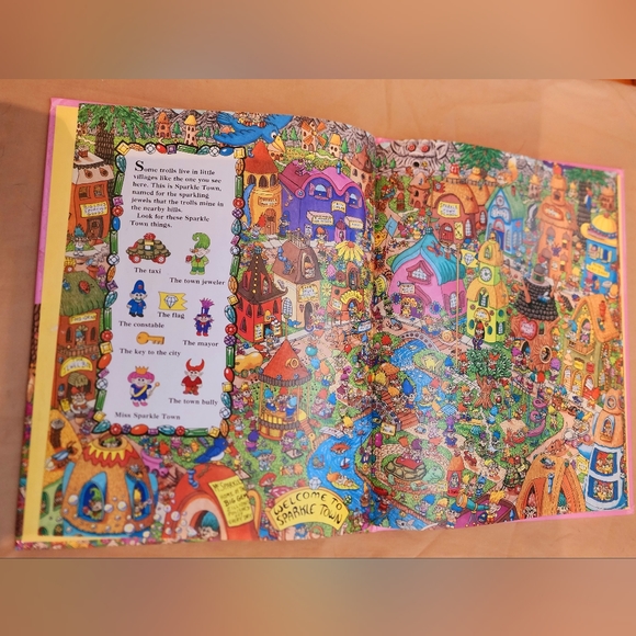 Look and Find Trolls Book, Vintage 1992 - Picture 6 of 7